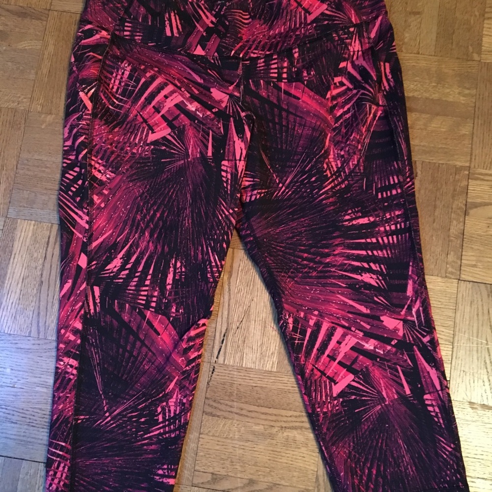 Old Navy Capri leggings